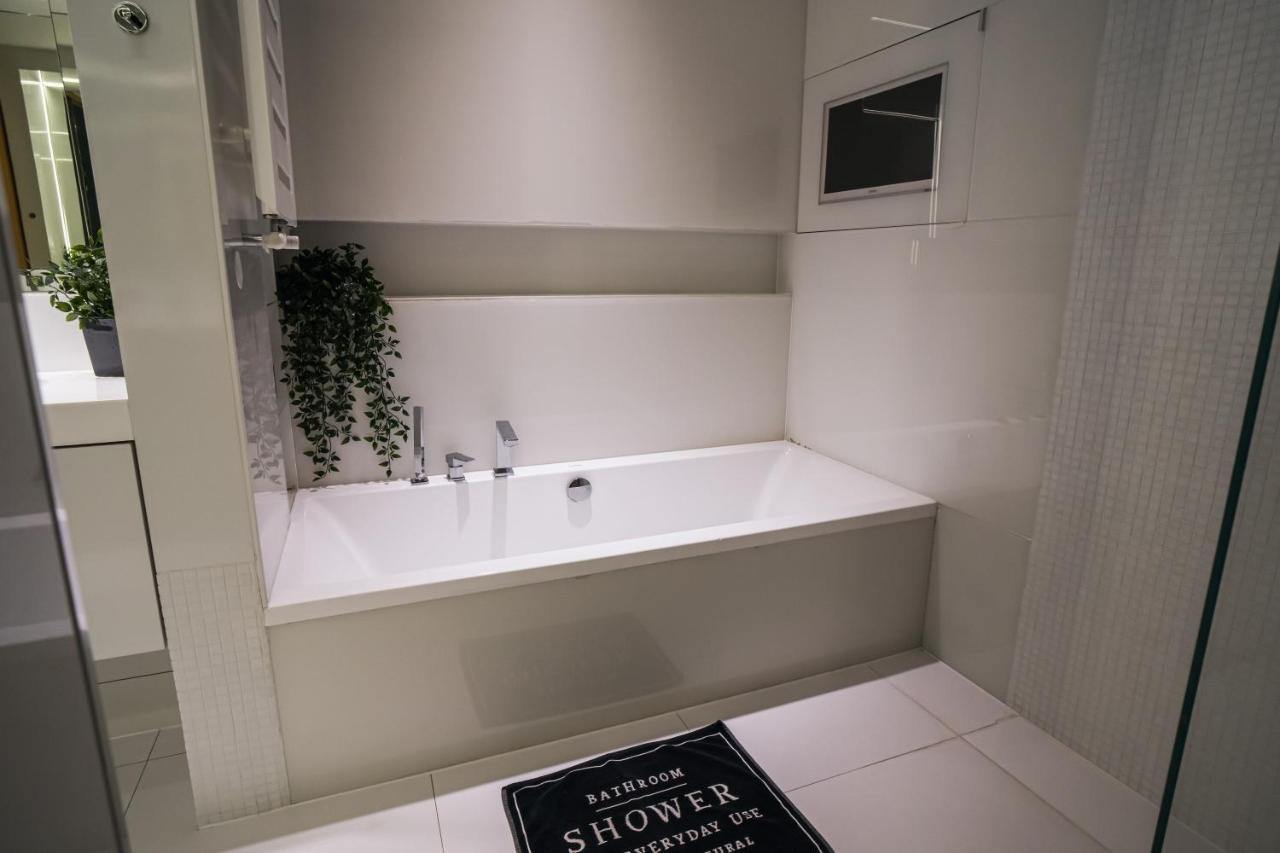 White Home غدانسك المظهر الخارجي الصورة